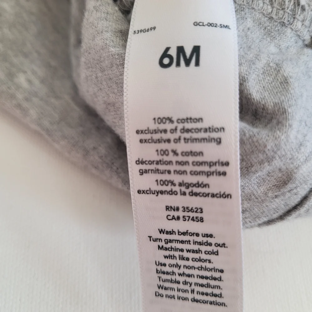 Carter's 6m Orange and Gray Giraffe Baby Outfit Bundle